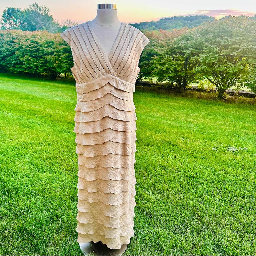 David’s Bridal Tiered Champagne Gold Shimmer Gown - Picture 4 of 15